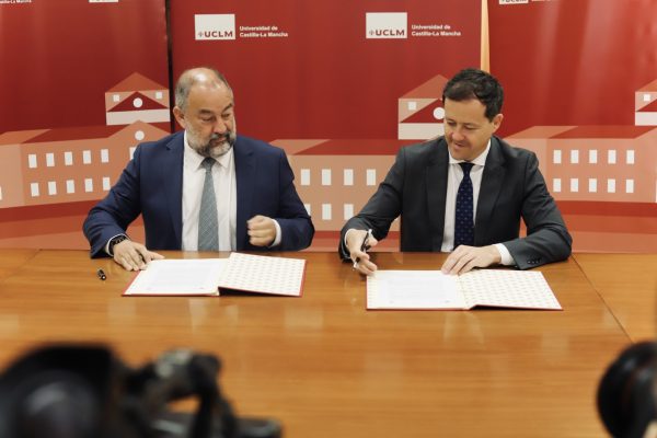 Velázquez- Firma adhesió (3)