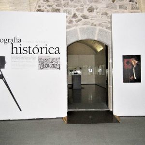 Museo del Ejército. Sala de Fotografía Histórica. Taller proceso fotográfico: papel salado.