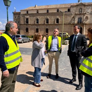 El alcalde de Toledo visita el parque de la Vega en el comienzo de las obras que transformarán una de las principales entradas de la ciudad