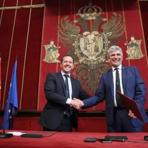l alcalde agradece el apoyo de la ciudad francesa de Agen a la candidatura de Toledo como Capital Europea de la Cultura