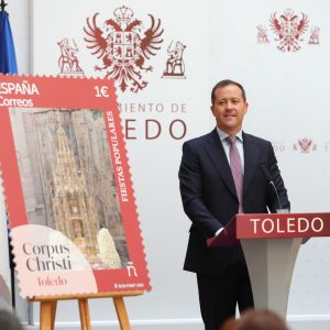 l Corpus de Toledo ya cuenta con un sello oficial de Correos que representa lo que es la festividad más importante en la ciudad