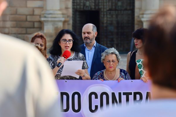 Illescas-concentracion violencia (3)