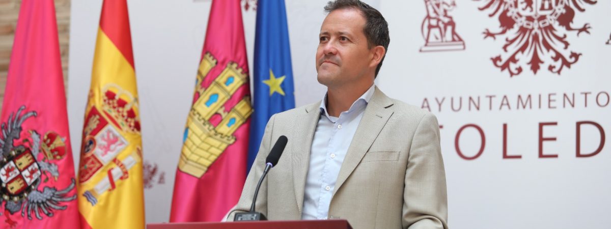Velázquez exige responsabilidades a Renfe y ADIF…