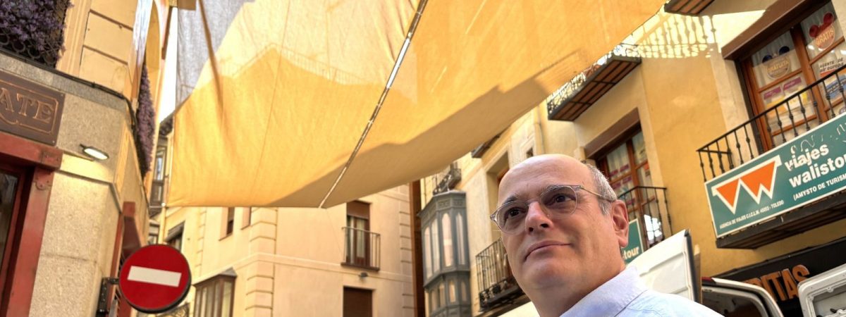 Juan Marín: “Los toldos de la calle…