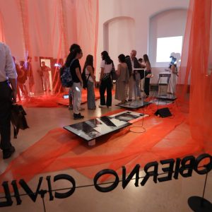 elázquez destaca la apuesta por la excelencia cultural y patrimonial en la inauguración de la exposición ‘La Matemática de la Emoción’