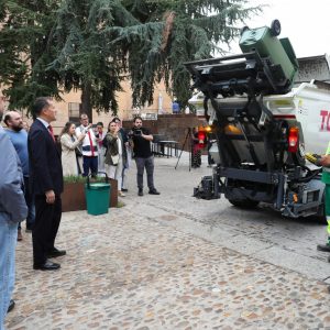l Ayuntamiento facilita el reciclaje de vidrio a los hosteleros del Casco Histórico con la recogida ‘Puerta a puerta’