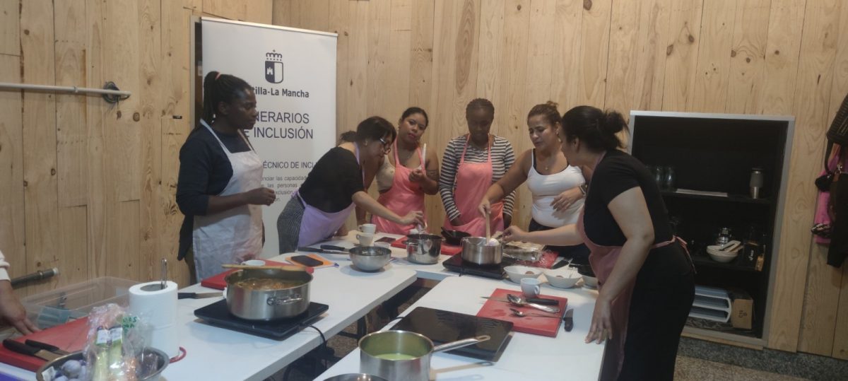 https://www.toledo.es/wp-content/uploads/2025/10/cocina-1-1200x539.jpg. TALLER PRE LABORAL DE TÉCNICAS DE COCINA
