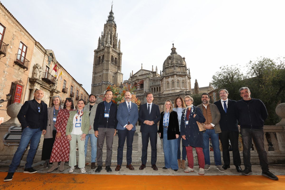 https://www.toledo.es/wp-content/uploads/2025/10/ordenanza-turistica-1.31-10-25-1200x800.jpg. Toledo aprueba una ordenanza pionera para garantizar un turismo sostenible y la convivencia ciudadana