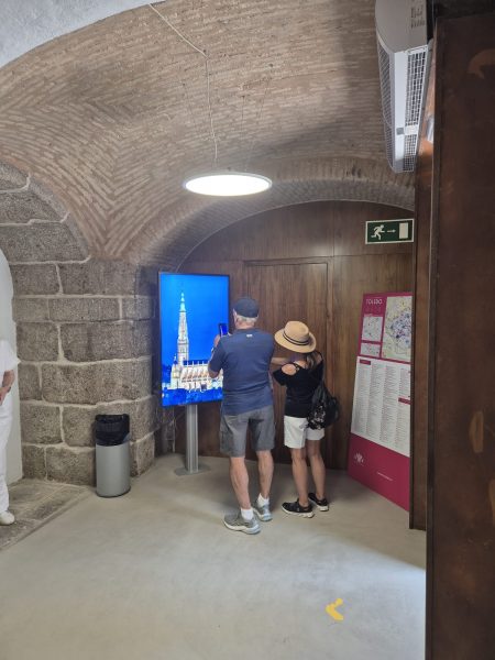 Pantallas Casas Consistoriales 07