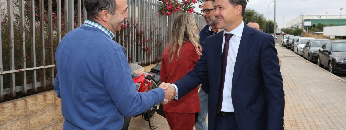 El alcalde se reúne con empresarios del…
