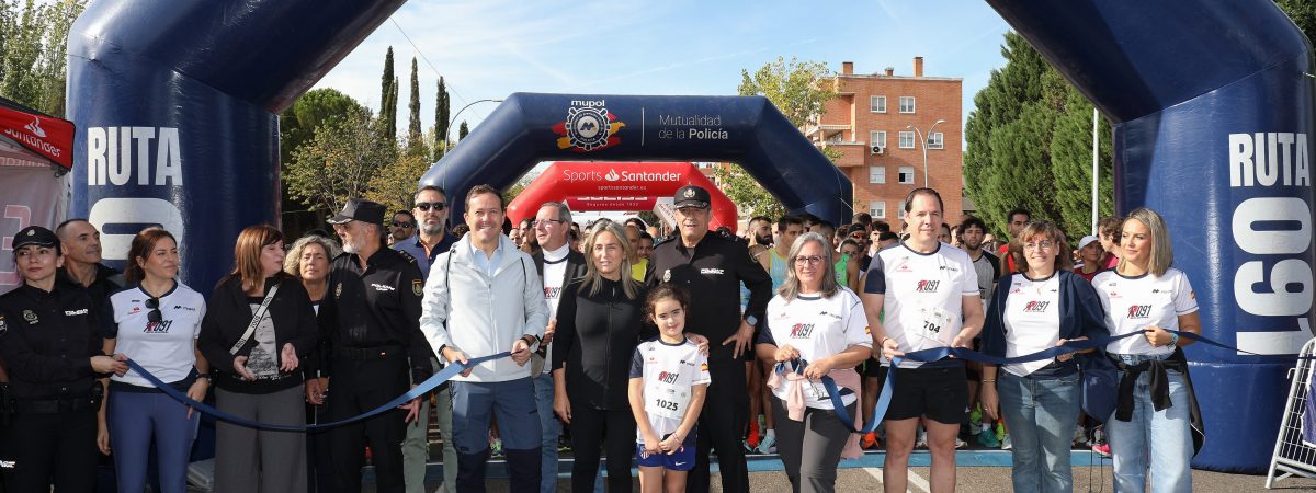 El alcalde destaca la unión de deporte…