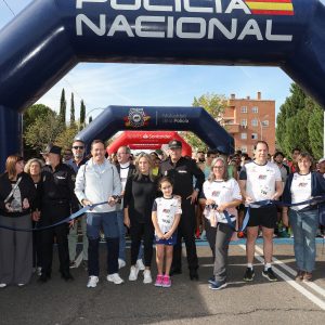 l alcalde destaca la unión de deporte y solidaridad en la II Edición de la Carrera Solidaria Ruta 091 de la Policía Nacional