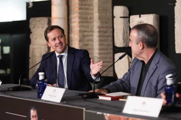 Conferencia luz de europa 3.06-11-25