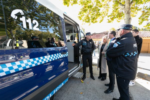 Policía en los barrios 6.12-11-25