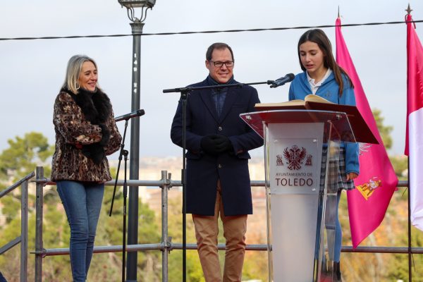 Constitución 1.05-12-25