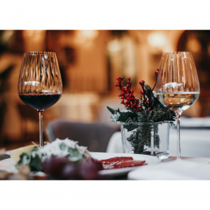 ARDE DE MÚSICA Y DEGUSTACIÓN VINO ESPAÑOL – Restaurante Venta de Aires (Toledo)