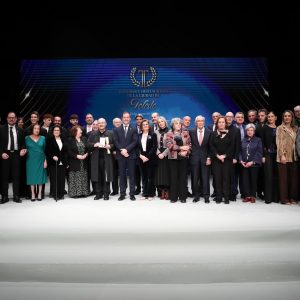 elázquez ensalza la labor de los toledanos que hacen de Toledo una ciudad viva, moderna y orgullosa de su historia