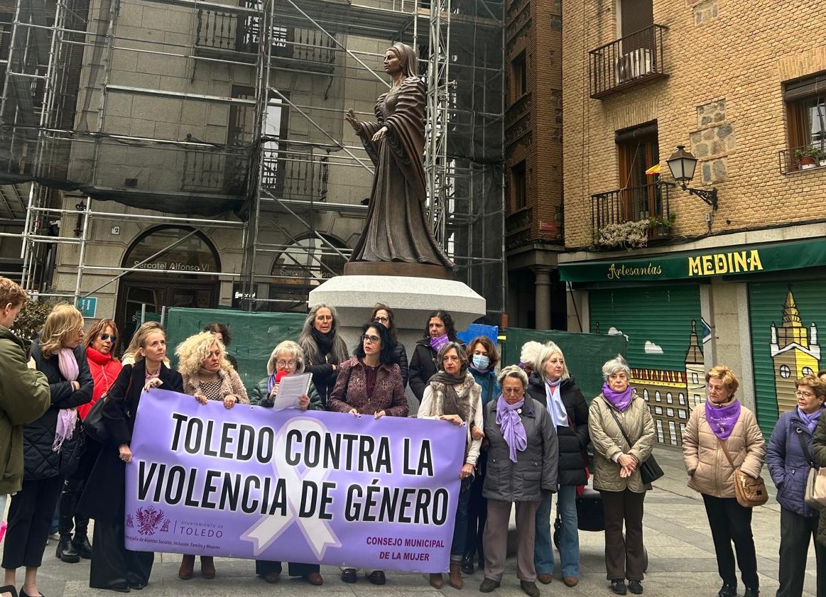https://www.toledo.es/wp-content/uploads/2026/03/concentracion-violencia-genero-030326.jpeg. Illescas reafirma su compromiso contra la violencia de género y reclama unidad a todos los partidos