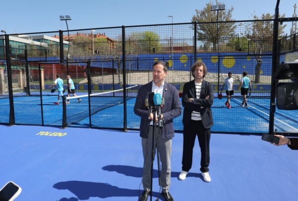 Velazquez pista padel escultura5