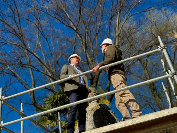 Velazquez- visitas escultura Vega (4)